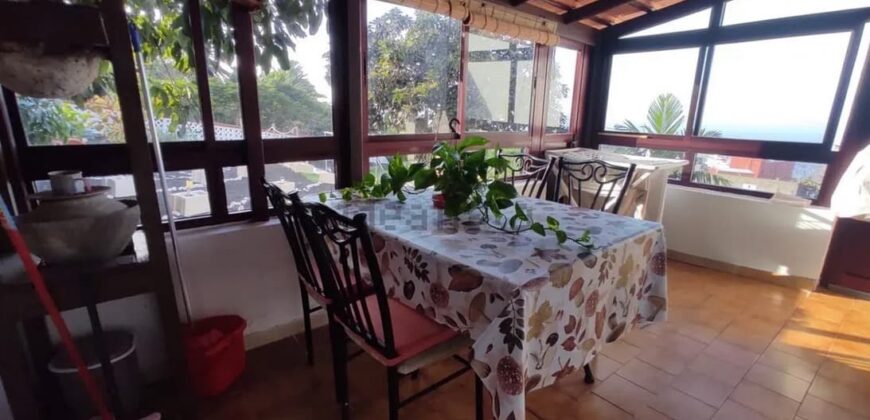 Piso en venta en Calle Malnombre