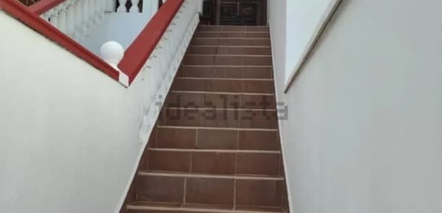 Piso en venta en Calle Malnombre