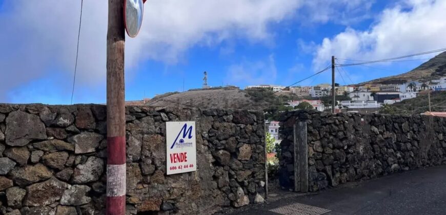 Terreno en venta en Calle la Carrera