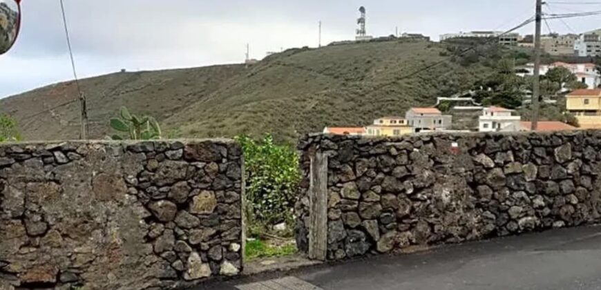 Terreno en venta en Calle la Carrera