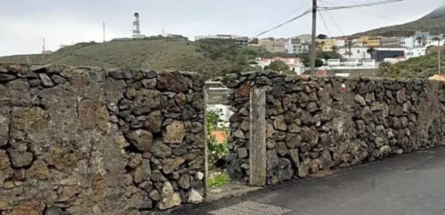 Terreno en venta en Calle la Carrera